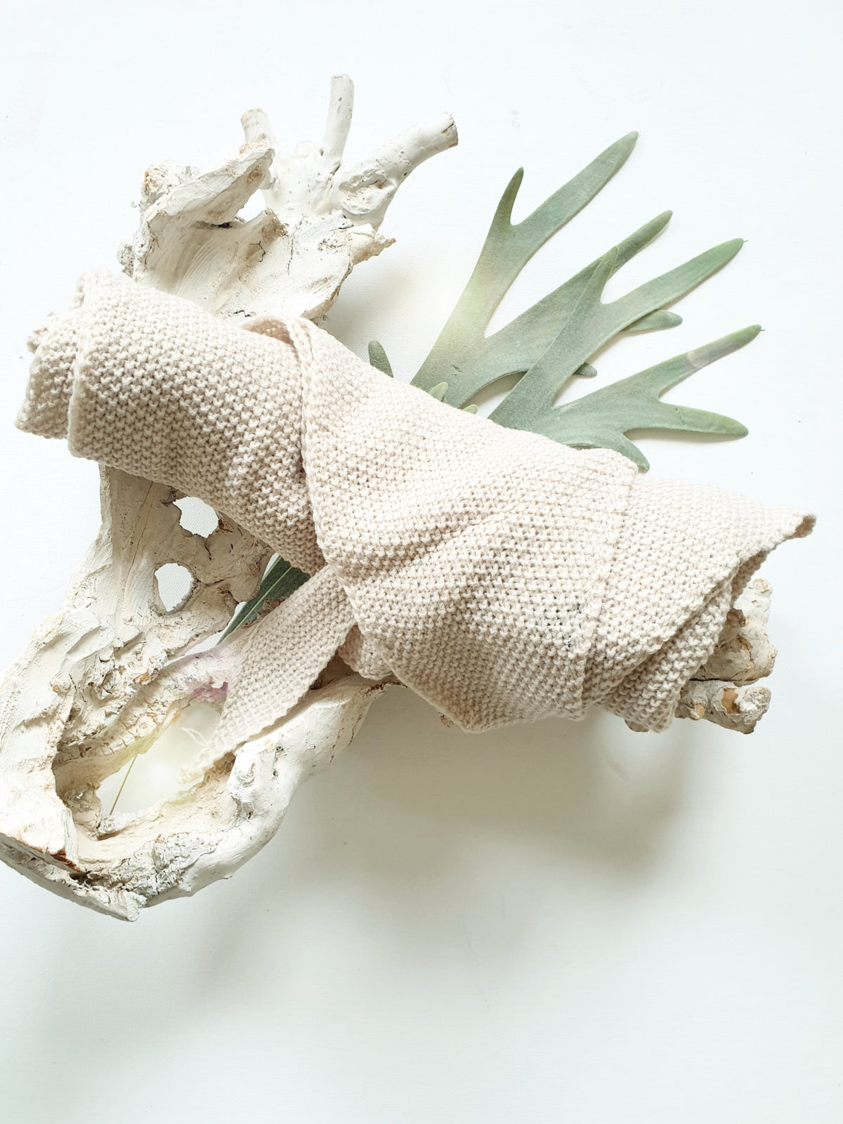 schal-dreieck-strick-creme-beige