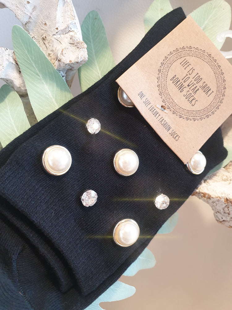Socken mit Perlen und Strass