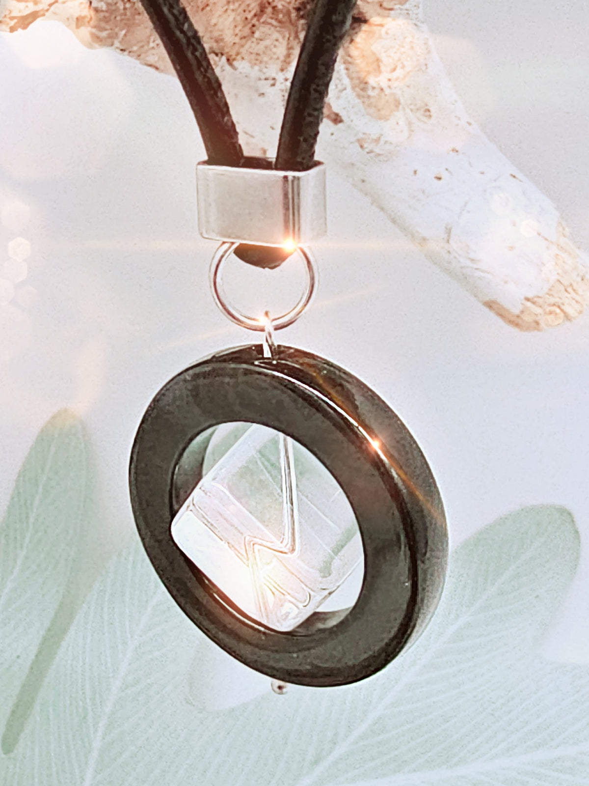 anhaenger-kette-onyx-bergkristall-2