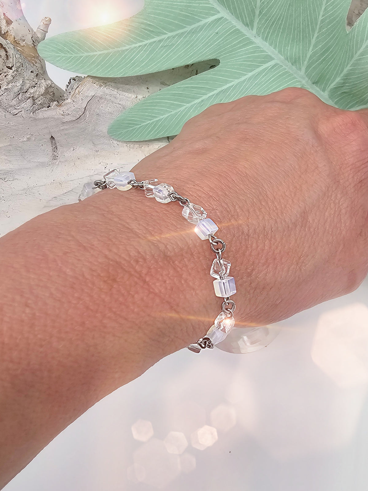 armband-bergkristall-opalin-blau-edelstein-1