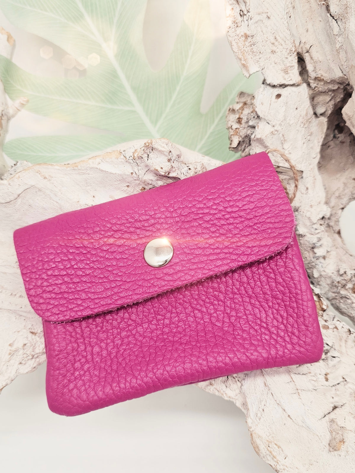 Kleiner Geldbeutel aus Leder in Pink 