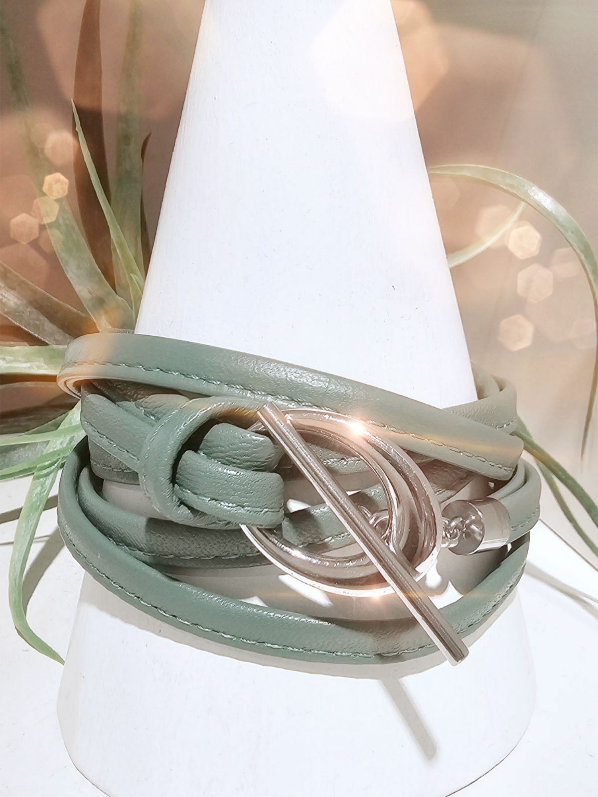 lederarmband-wickelarmband-gruen