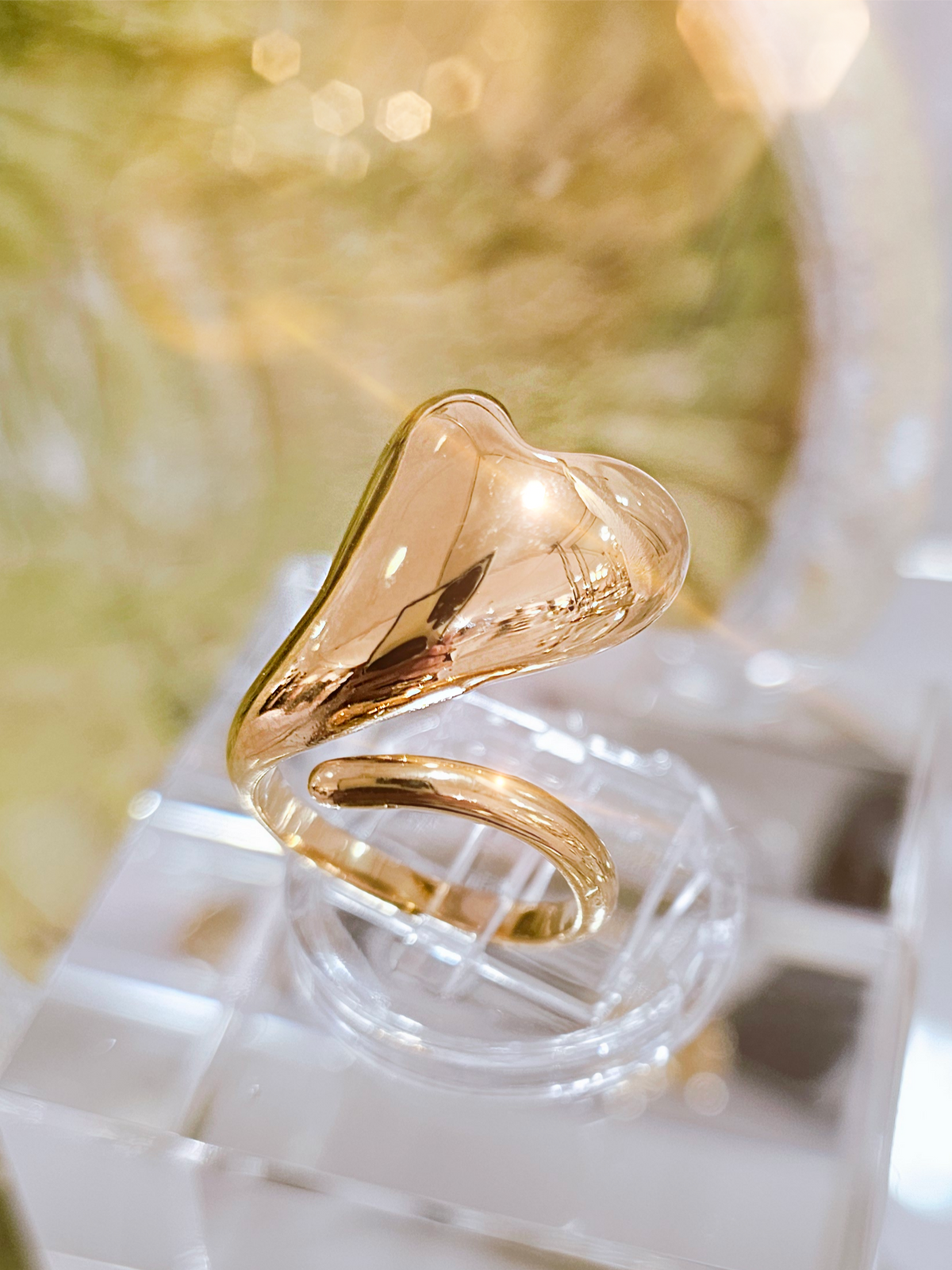 Ring - Edelstahlring - Herzform - Goldfarben - Glänzend - Verstellbar