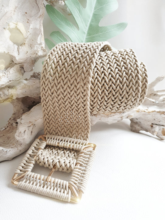 Gürtel gestrickt in Helltaupe