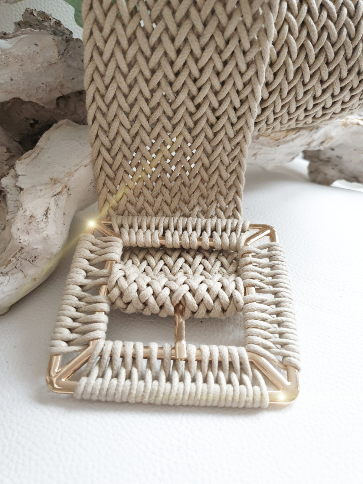 Gürtel gestrickt in Helltaupe