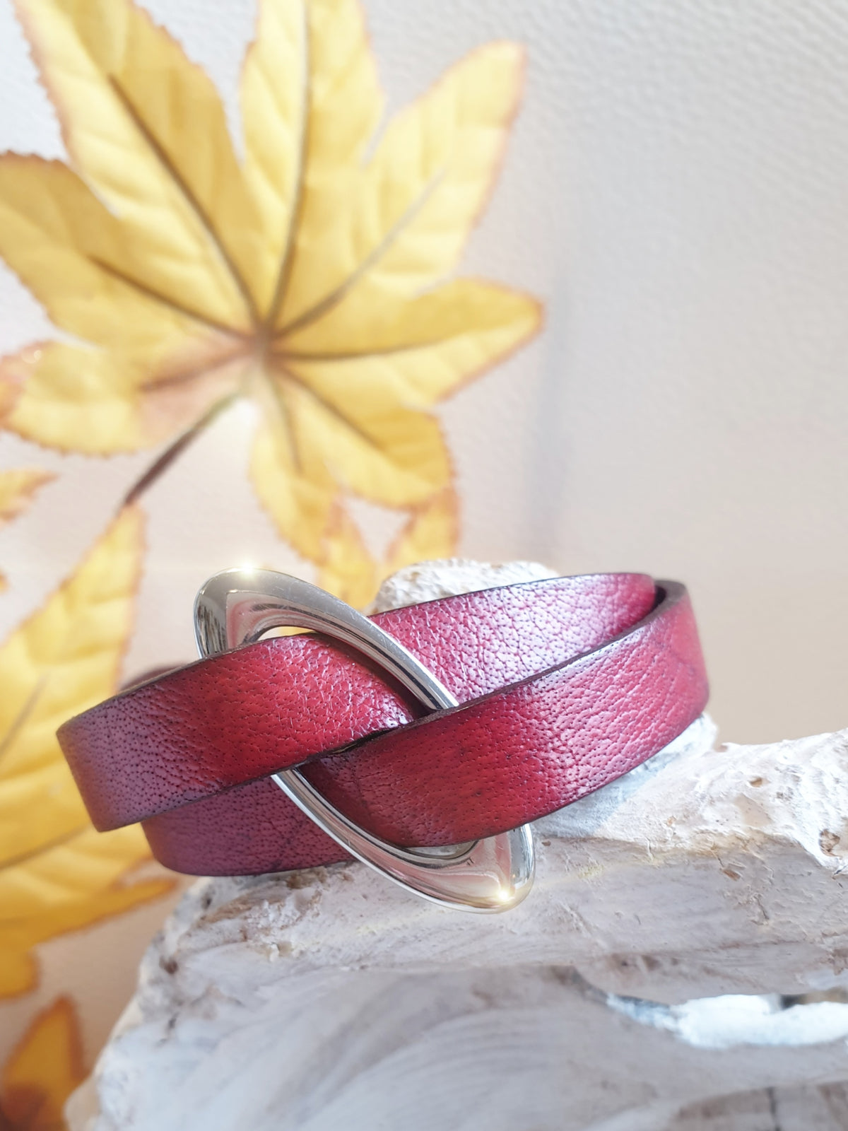 Lederarmband Rot mit Edelstahlelement